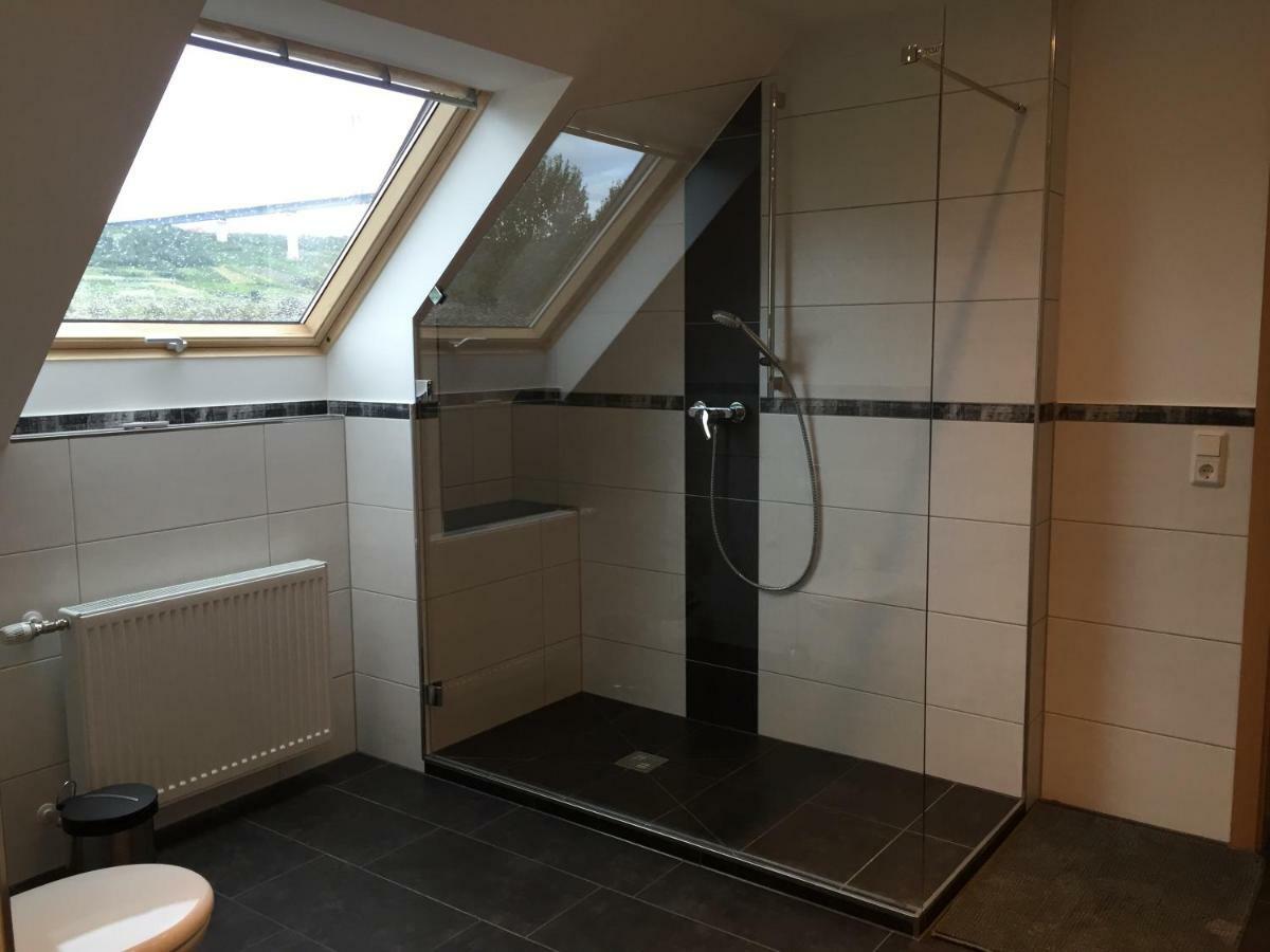 'Ferienhaus Mosel' Mit Kostenfreien Oepnv-Ticket Ирциг Экстерьер фото